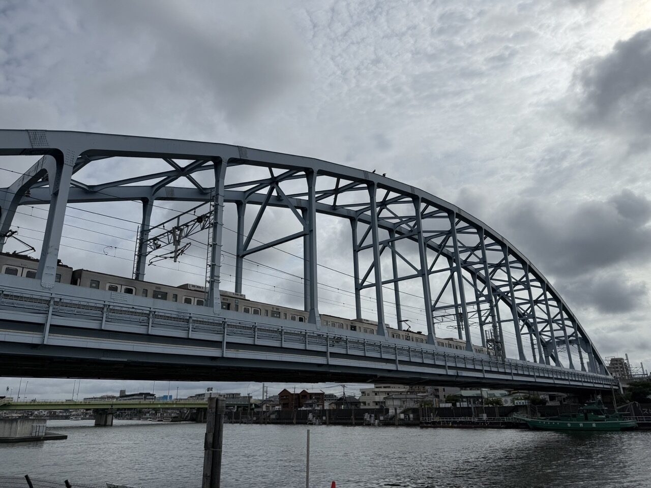 葛西と浦安を結ぶ鉄橋